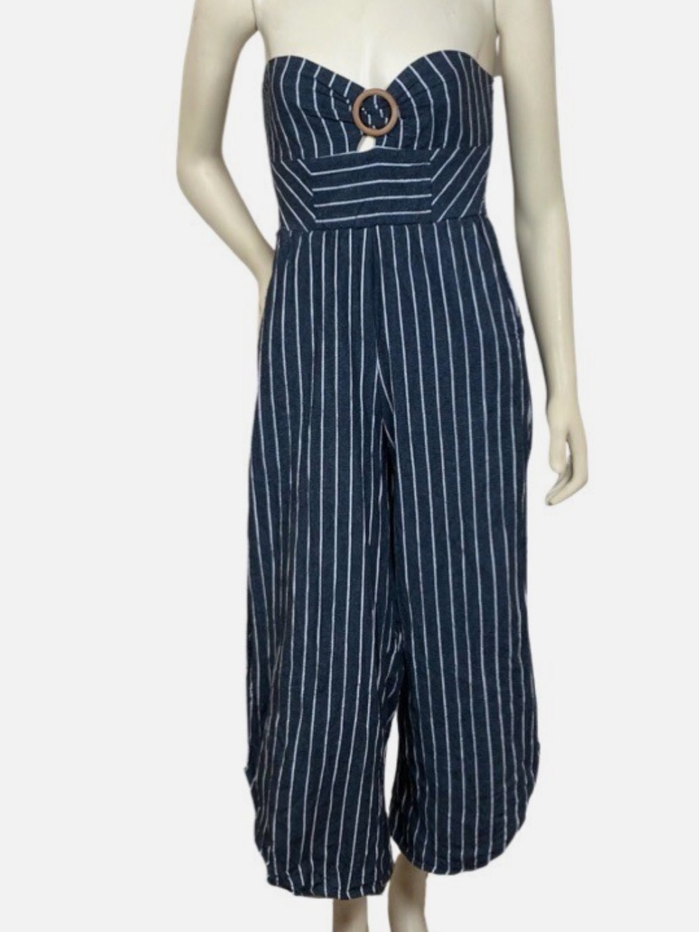 Altar’d State Women’s Chambray Stripe Strapless Jumpsuit w buckle Size M